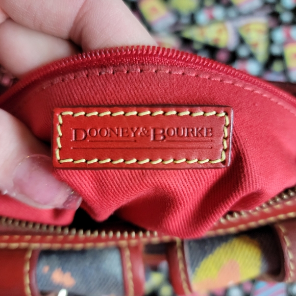 Dooney & Bourke Splash Small Baguette - Picture 8 of 9